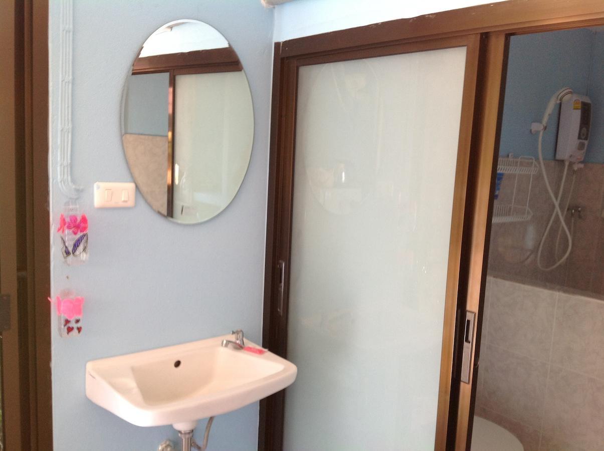 Baan Plubpla Wilai Hotel Ban Pu Khai Room photo
